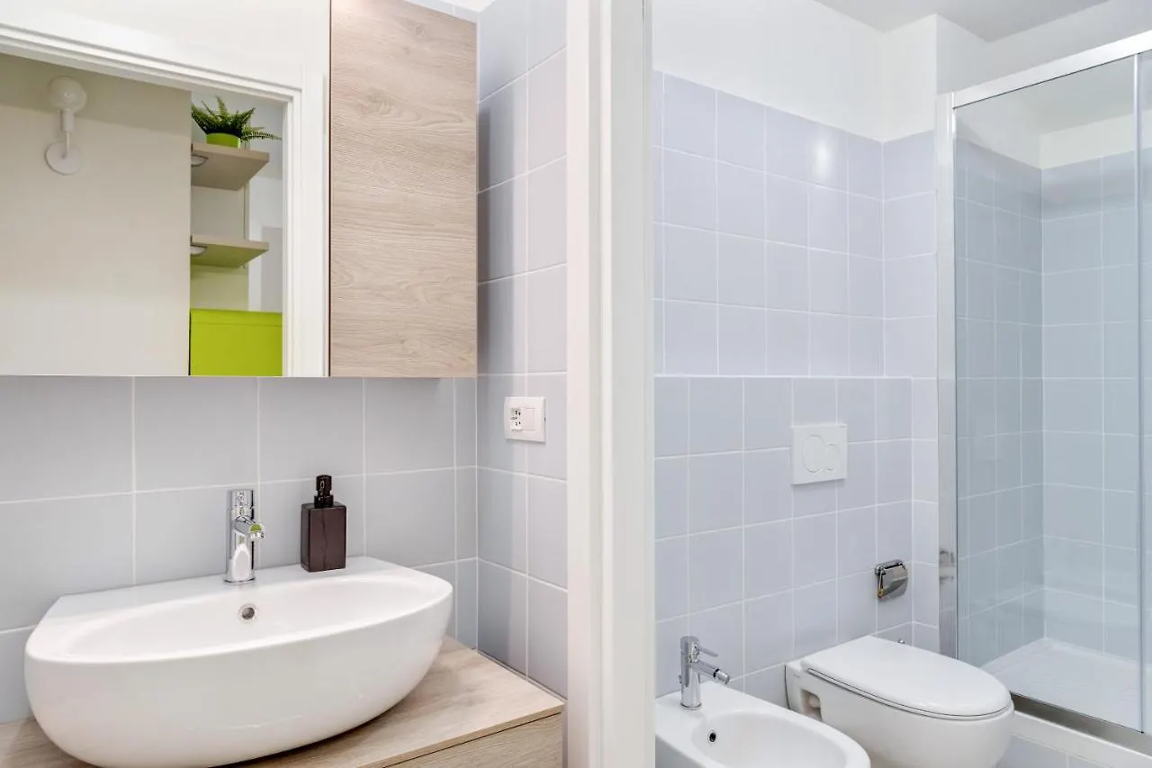 Apartment Modernissimo Loft In Porta Romana, A 200M Dalla Bocconi Milan
